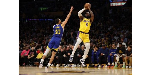 Denver Nuggets ja Los Angeles Lakers etenevät jälleen läntisen konferenssin finaaliin
